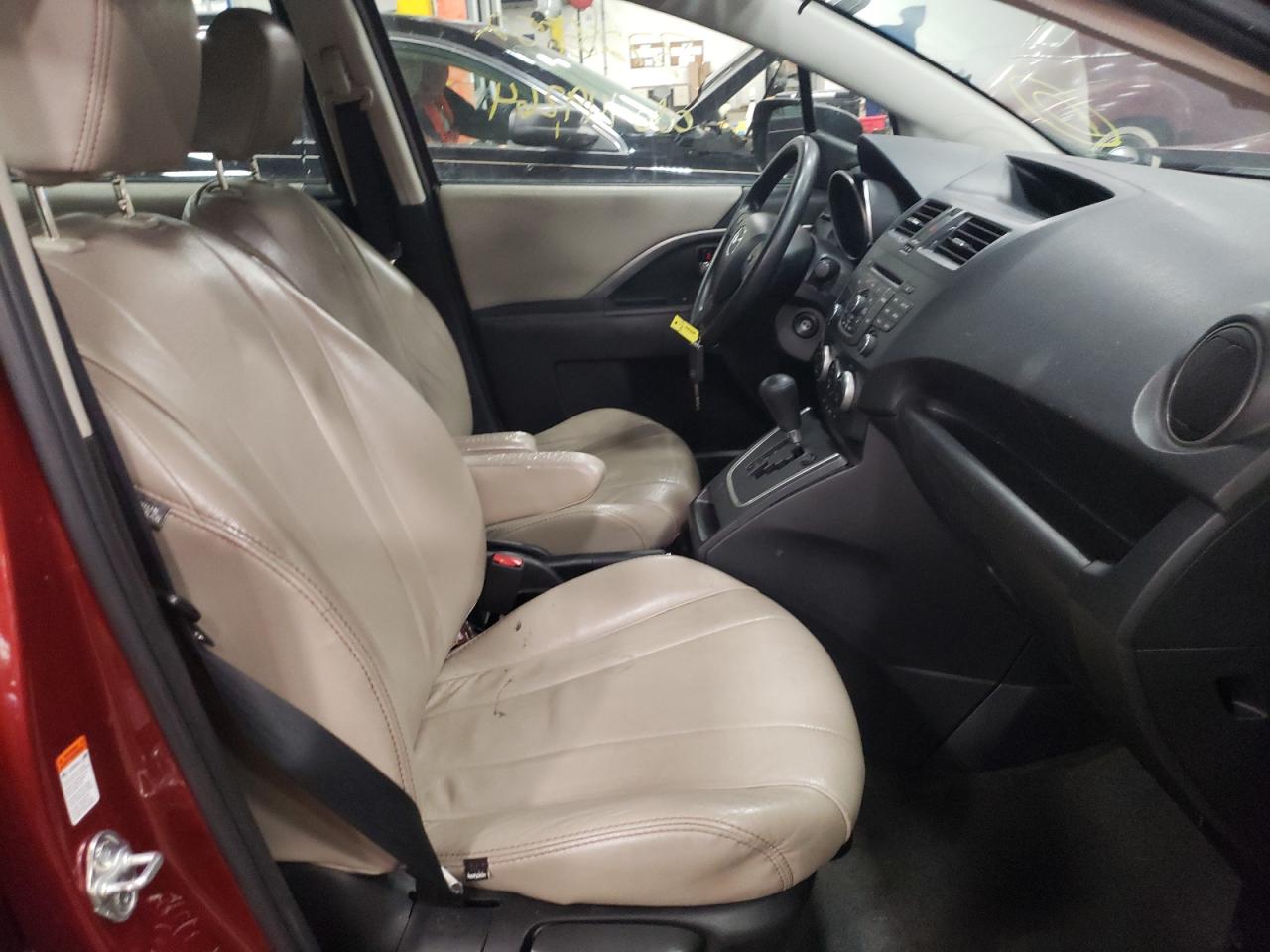 Photo 18 from auction – 2012 MAZDA 5 with VIN JM1CW2BL0C0108380