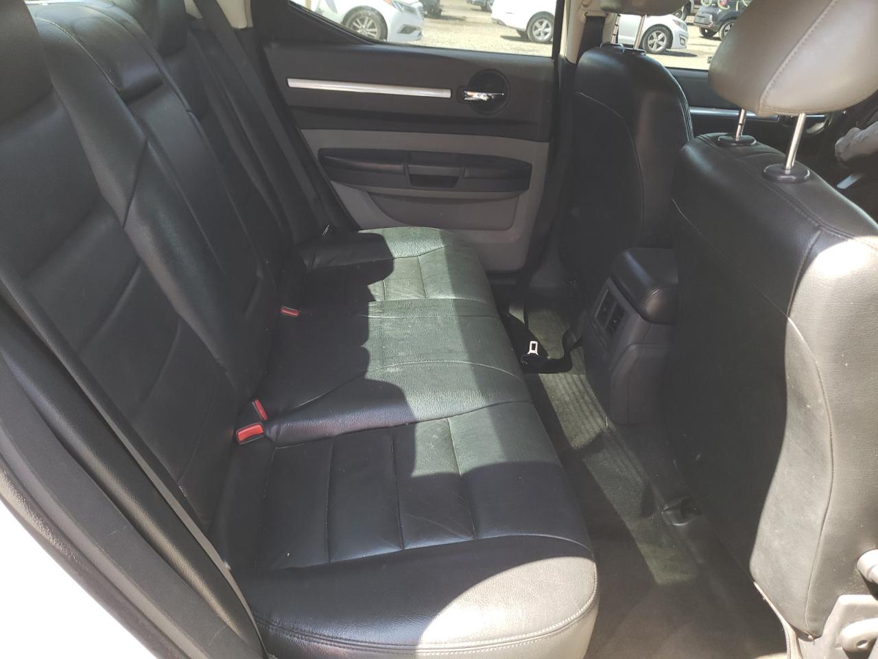 Photo 6 from auction – 2010 DODGE CHARGER with VIN 2B3CA3CV1AH155741