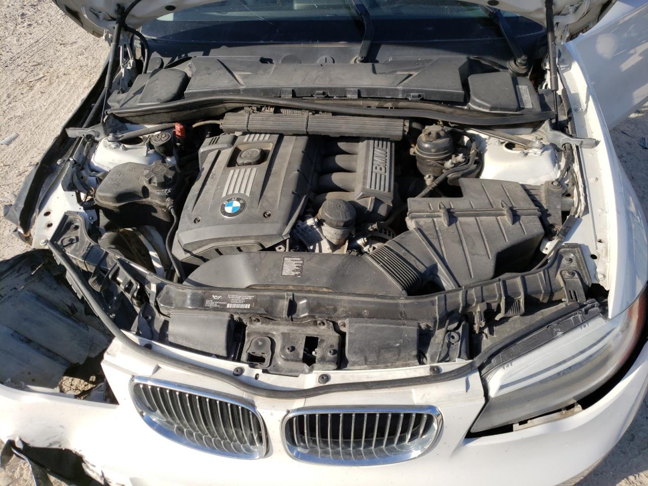 Photo 7 from auction – 2013 BMW 128 I with VIN WBAUP7C57DVP24755