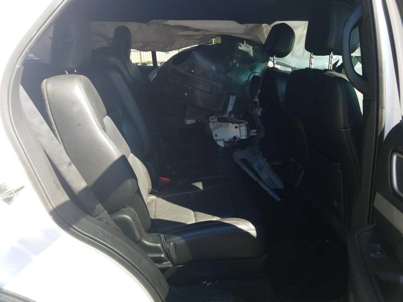 Photo 6 from auction – 2017 FORD EXPLORER X with VIN 1FM5K7D82HGA40961