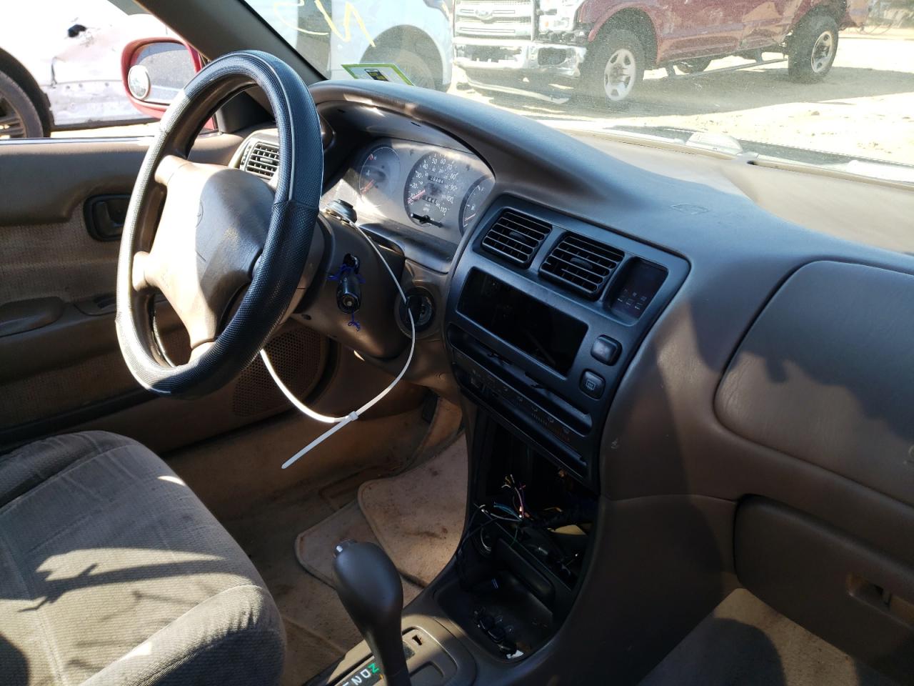 Photo 9 from auction – 1996 TOYOTA COROLLA DX with VIN 2T1BB02E1TC174181