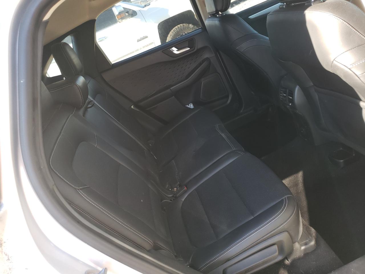 Photo 6 from auction – 2020 FORD ESCAPE SEL with VIN 1FMCU0H6XLUA23580