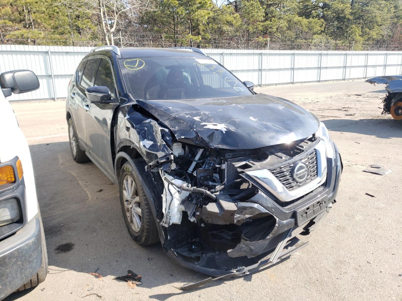 Zdjęcie 1 z aukcji – 2018 NISSAN ROGUE S z VIN KNMAT2MVXJP579651
