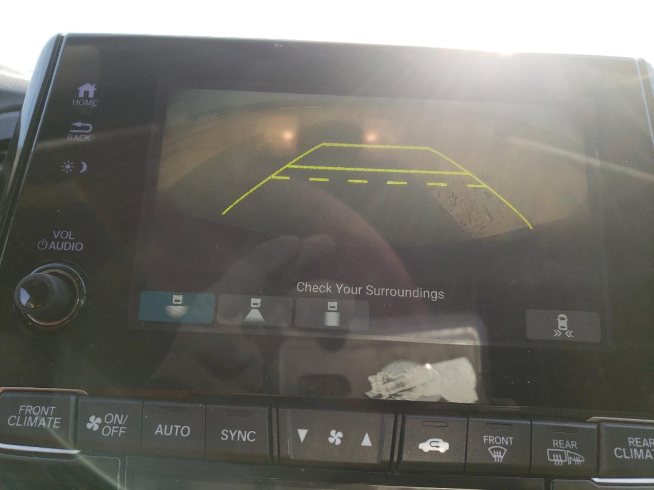 Photo 9 from auction – 2018 HONDA ODYSSEY EX with VIN 5FNRL6H74JB041799