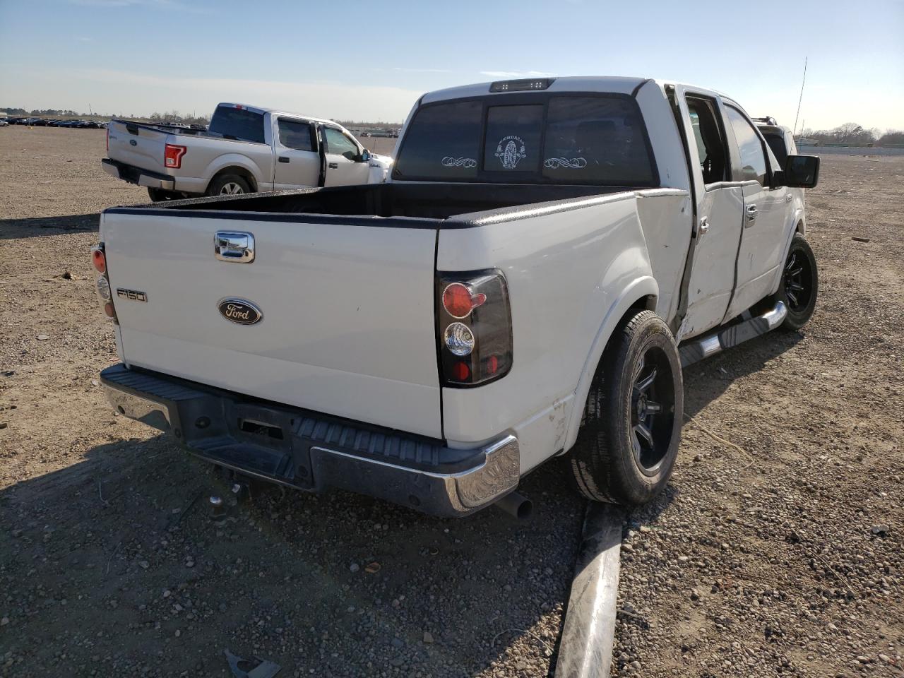 Photo 4 from auction – 2005 FORD F150 CREW with VIN 1FTPW12515FA25067