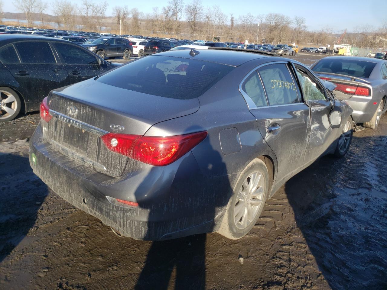 Photo 4 from auction – 2015 INFINITI Q50 BASE with VIN JN1BV7AR9FM410655