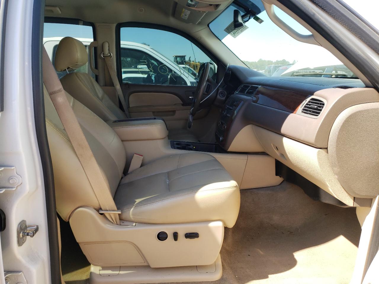 Photo 5 from auction – 2011 CHEVROLET SILVERADO with VIN 3GCPKTE30BG399732