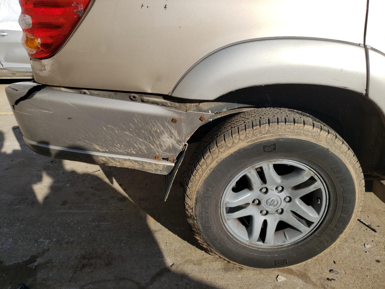 Zdjęcie 9 z aukcji – 2003 TOYOTA SEQUOIA SR z VIN 5TDBT44A73S168553