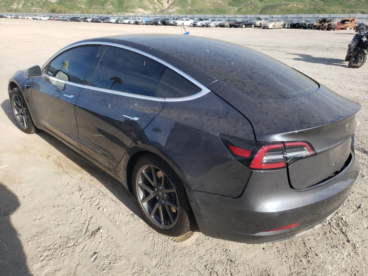 Photo 3 from auction – 2018 TESLA MODEL 3 with VIN 5YJ3E1EB0JF104201
