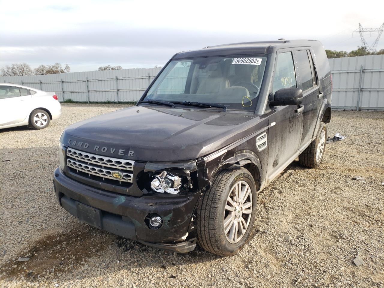 Photo 2 from auction – 2010 LAND ROVER LR4 HSE LU with VIN SALAK2D48AA530387