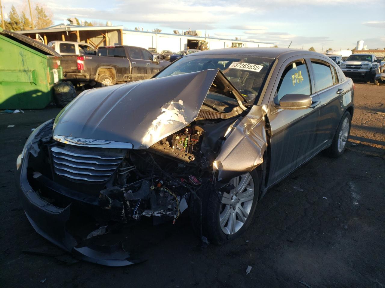 Photo 2 from auction – 2013 CHRYSLER 200 LX with VIN 1C3CCBAB4DN671992
