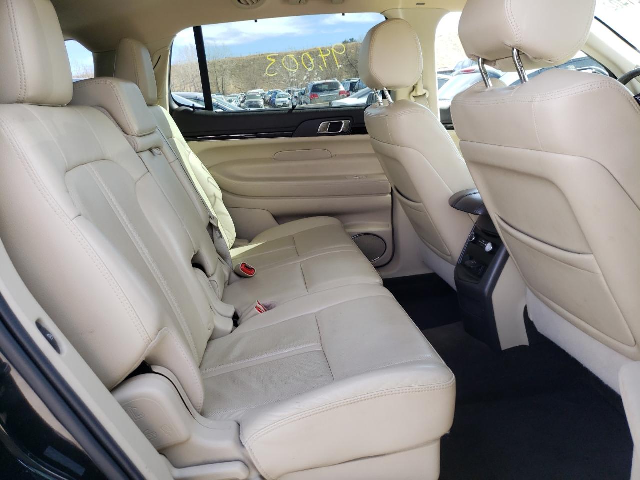 Photo 6 from auction – 2014 LINCOLN MKT with VIN 2LMHJ5AT6EBL50678