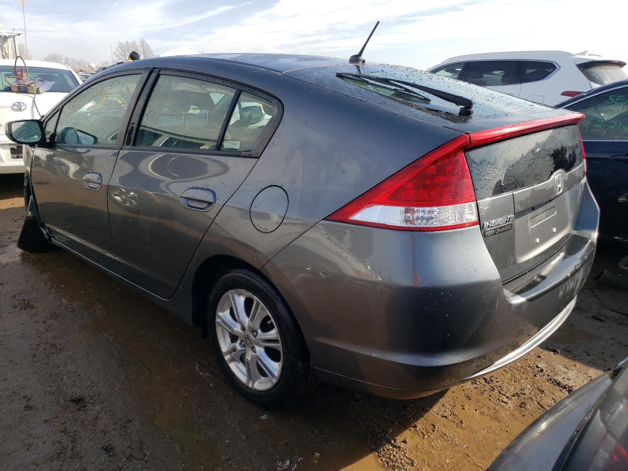 Photo 3 from auction – 2011 HONDA INSIGHT EX with VIN JHMZE2H74BS008730