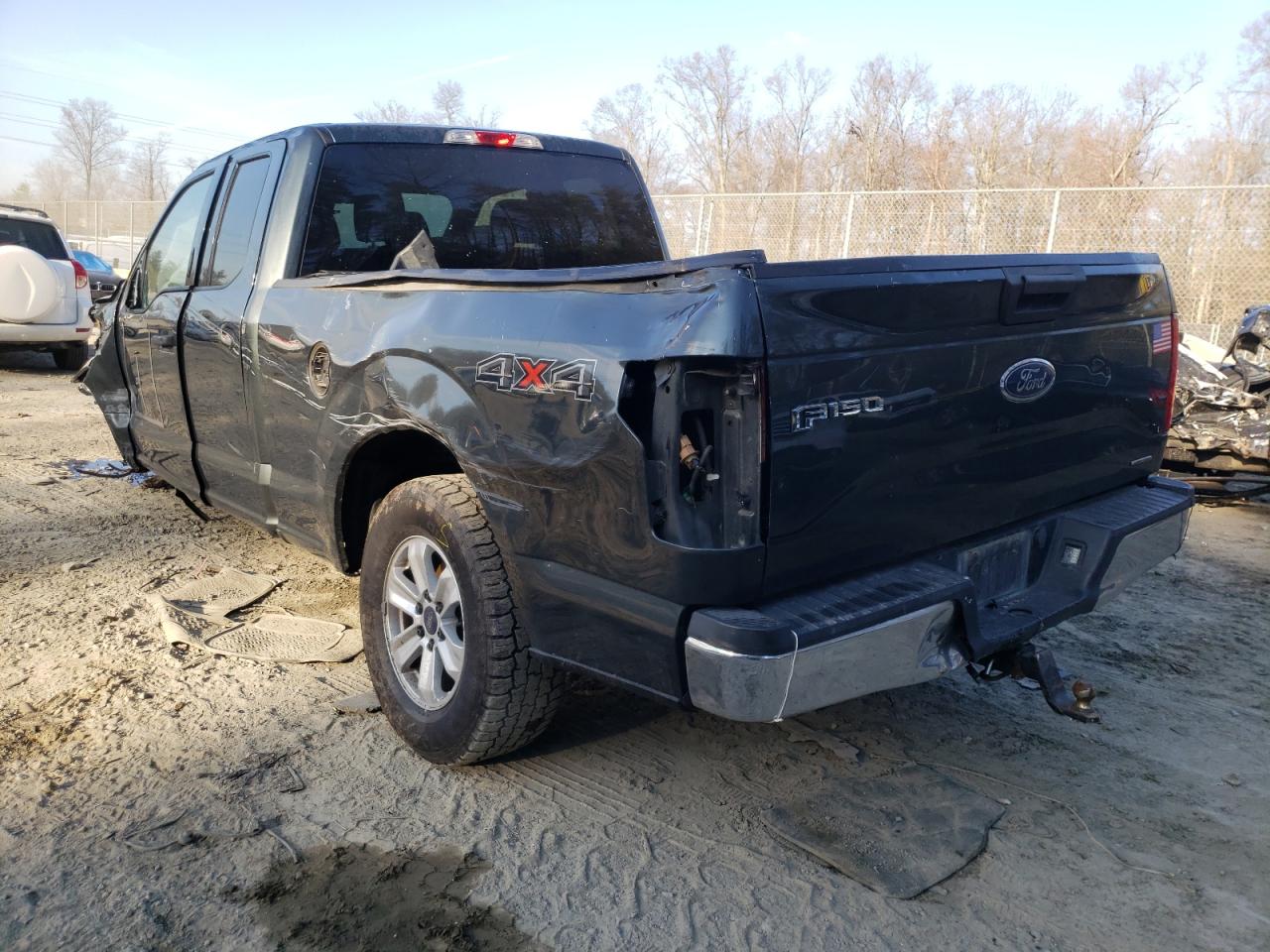 Фото 3 с аукциона – 2015 FORD F150 SUPER с VIN 1FTFX1EF0FFB24803