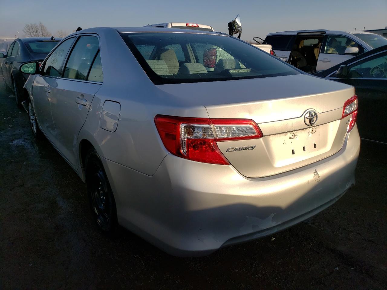 Photo 3 from auction – 2012 TOYOTA CAMRY BASE with VIN 4T1BF1FK9CU027664
