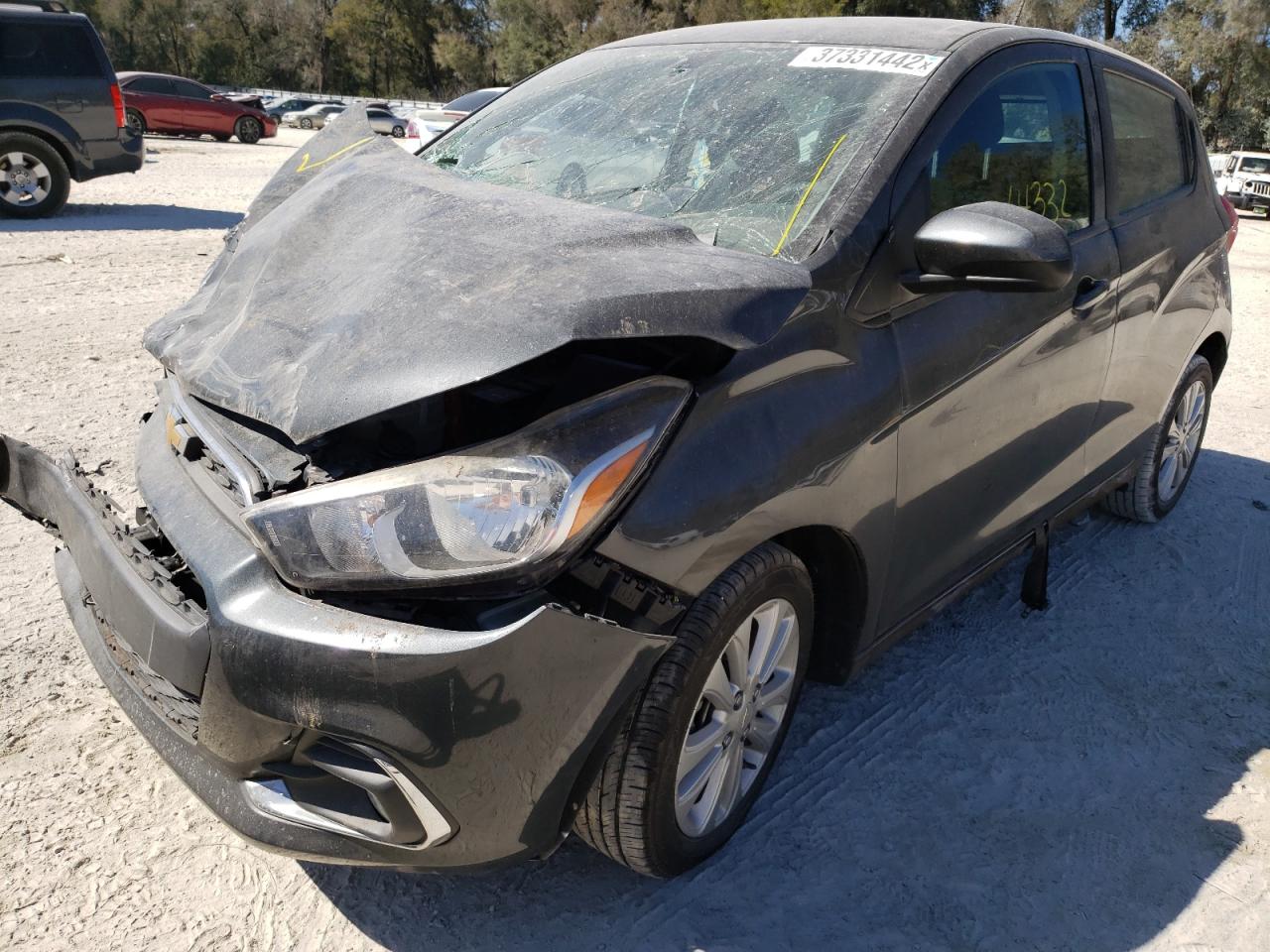 Photo 2 from auction – 2017 CHEVROLET SPARK 1LT with VIN KL8CD6SA5HC762401