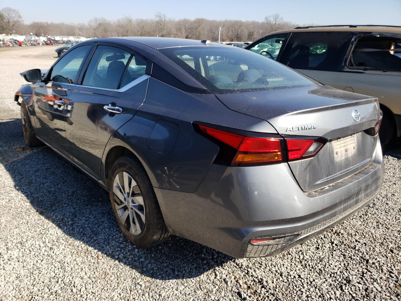 Photo 3 from auction – 2019 NISSAN ALTIMA S with VIN 1N4BL4BV3KN324958