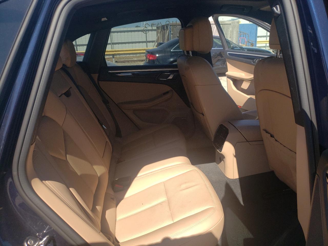 Photo 6 from auction – 2020 PORSCHE MACAN with VIN WP1AA2A59LLB04723