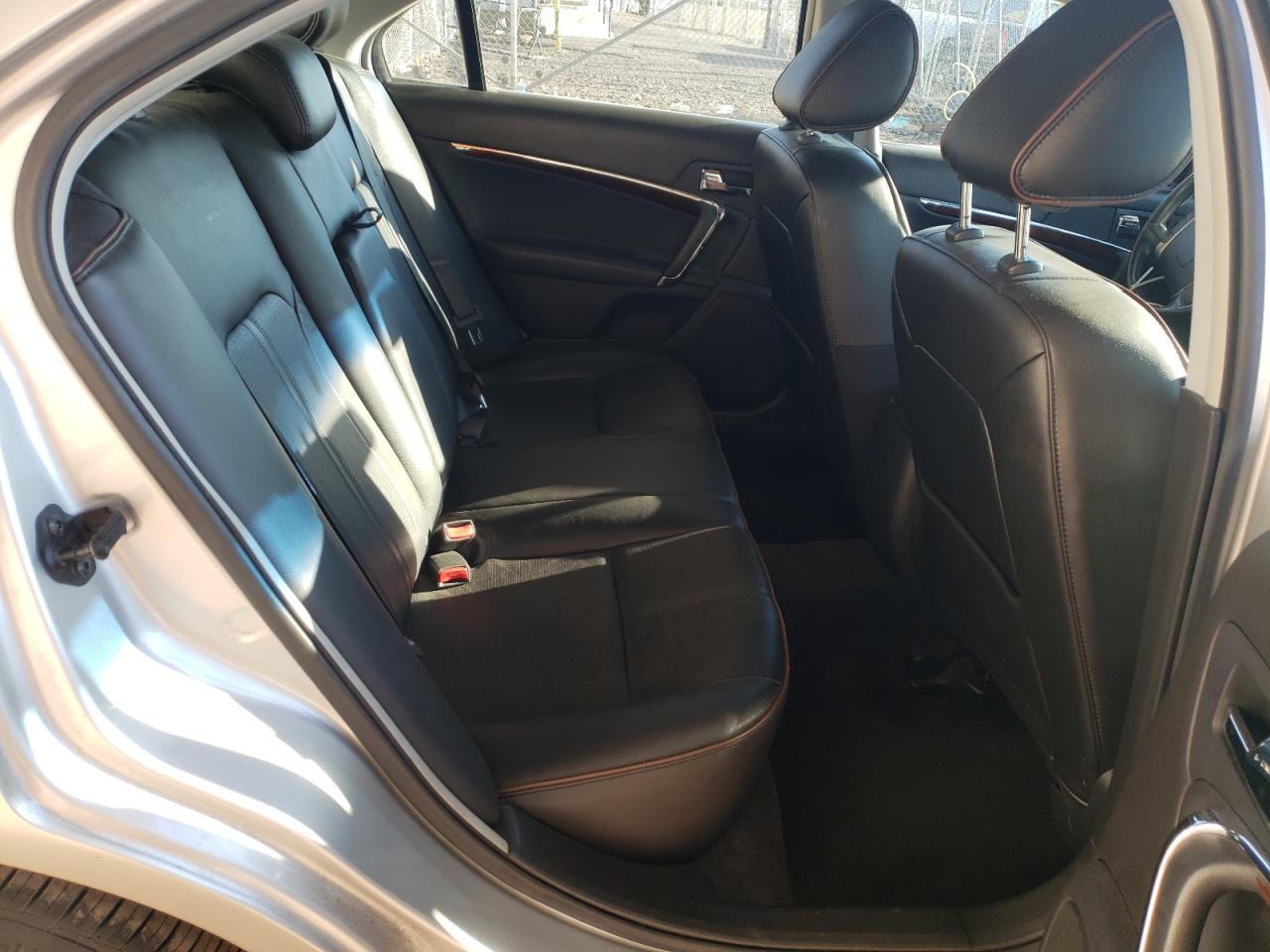 Photo 6 from auction – 2011 LINCOLN MKZ with VIN 3LNHL2JC2BR756247