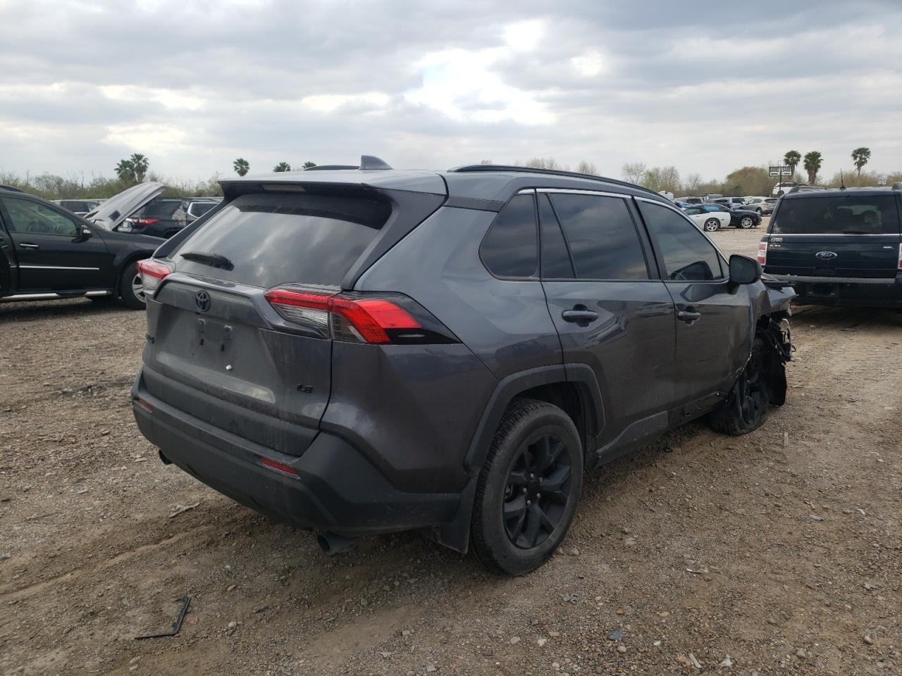 Photo 4 from auction – 2021 TOYOTA RAV4 LE with VIN 2T3H1RFV2MC116858