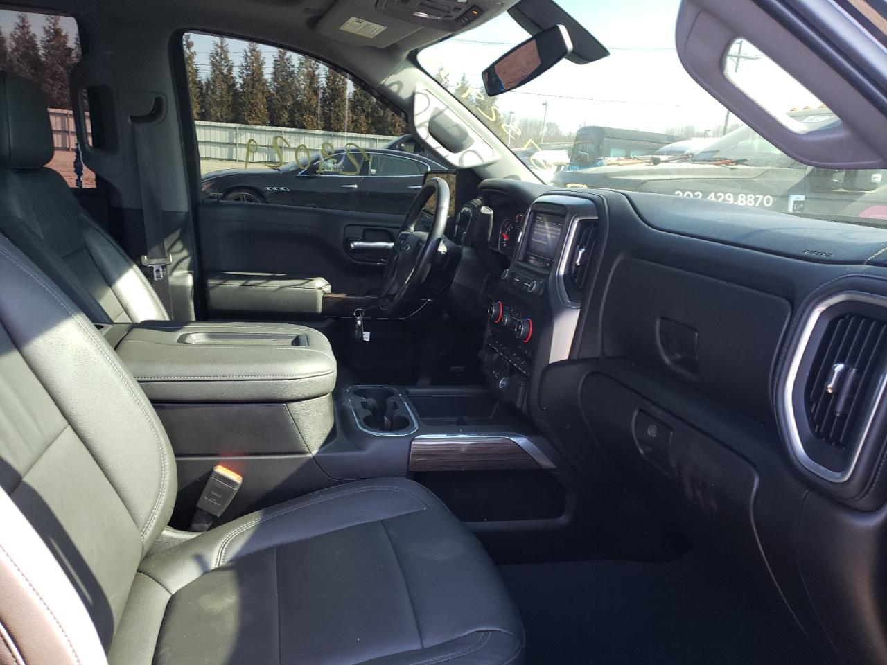 Photo 5 from auction – 2019 CHEVROLET SILVERADO with VIN 1GCUYEED7KZ237005