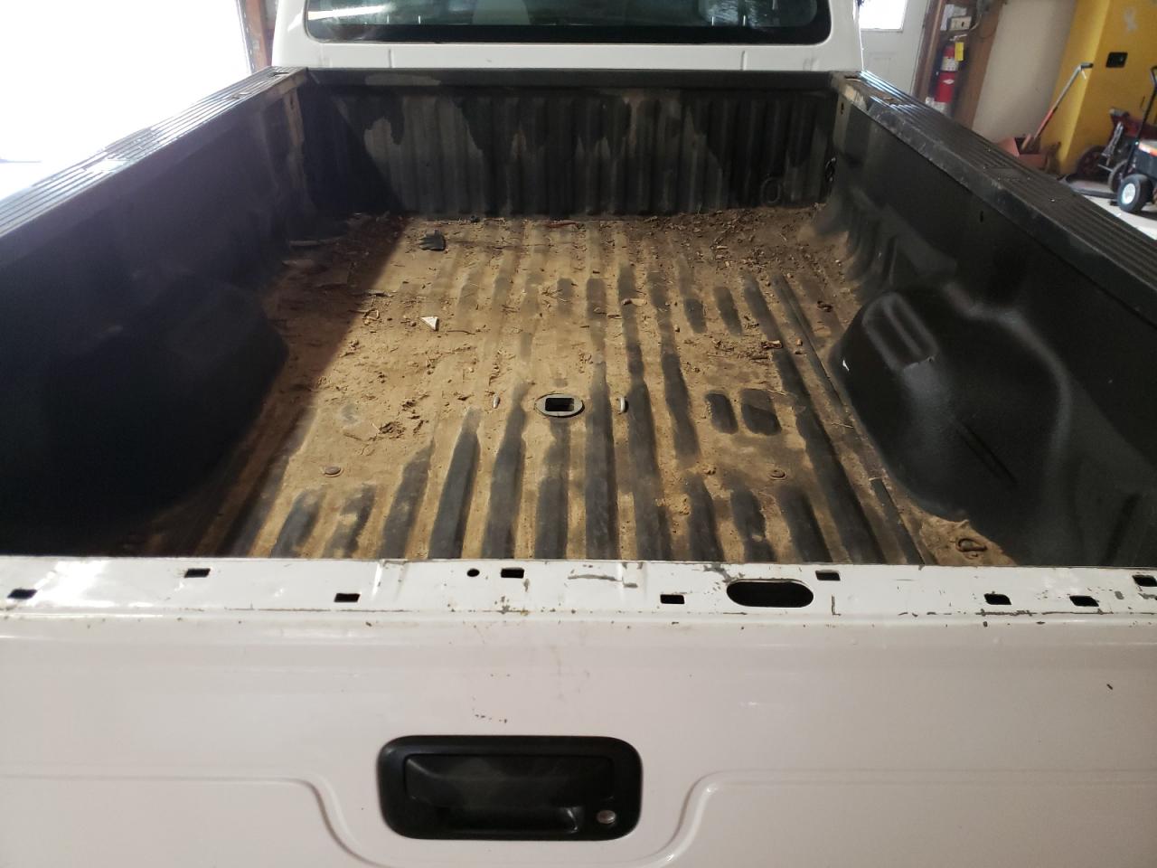 Photo 9 from auction – 2012 FORD F250 SUPER with VIN 1FT7X2B62CEA41390
