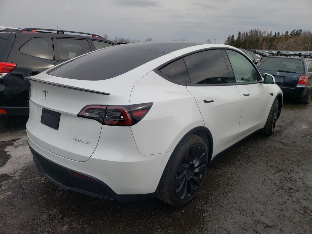 Photo 4 from auction – 2021 TESLA MODEL Y with VIN 5YJYGDEF1MF264645