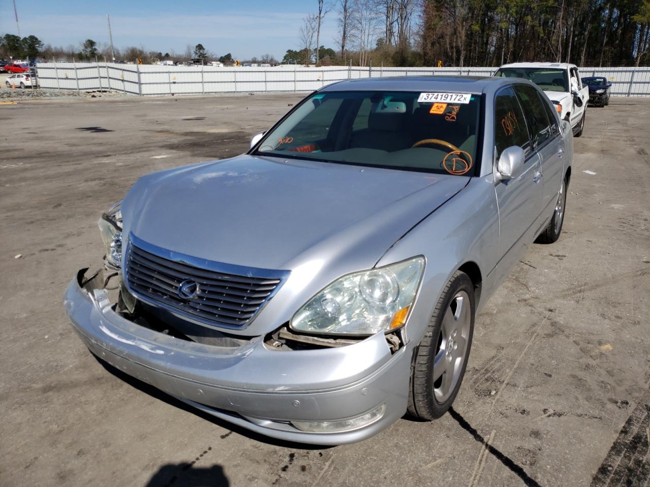 Photo 2 from auction – 2006 LEXUS LS 430 with VIN JTHBN36F865046760