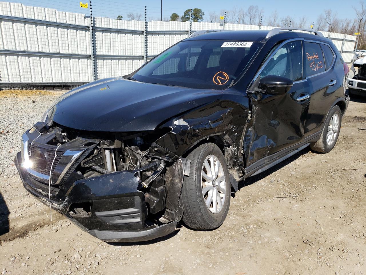 Photo 9 from auction – 2018 NISSAN ROGUE S with VIN KNMAT2MT1JP620649