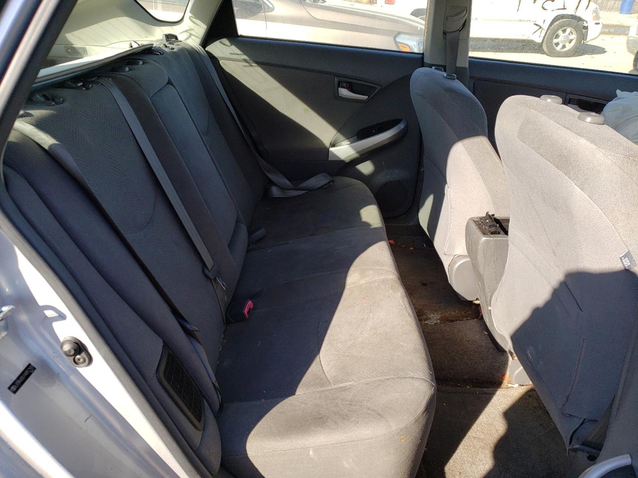 Photo 6 from auction – 2010 TOYOTA PRIUS with VIN JTDKN3DU1A0112574