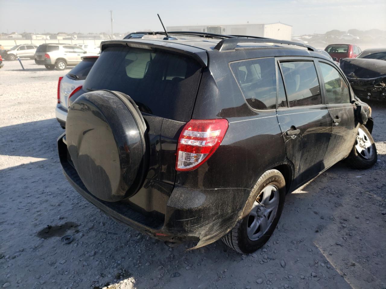 Photo 4 from auction – 2009 TOYOTA RAV4 with VIN JTMZF33V39D002121