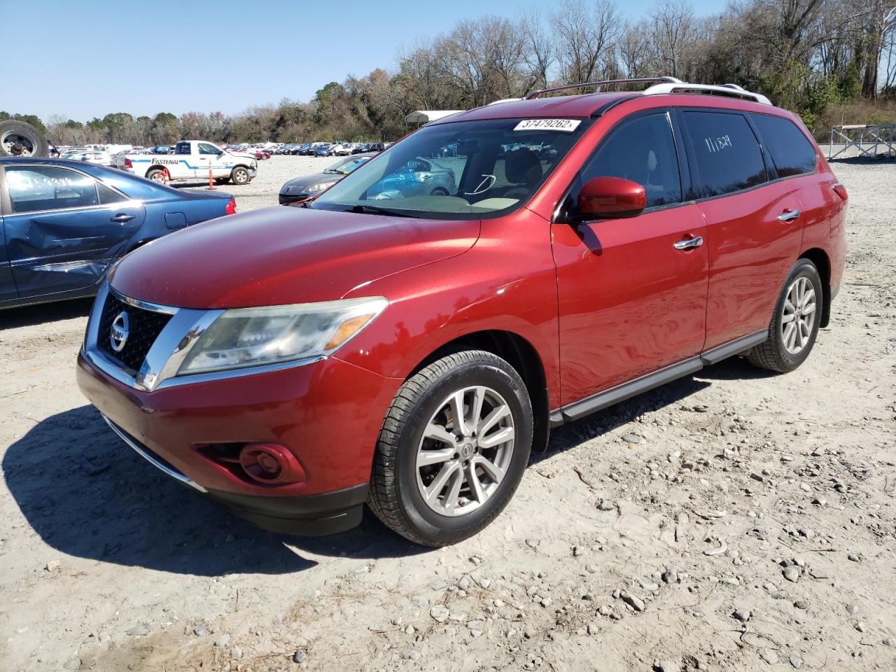Photo 2 from auction – 2014 NISSAN PATHFINDER with VIN 5N1AR2MN6EC727754