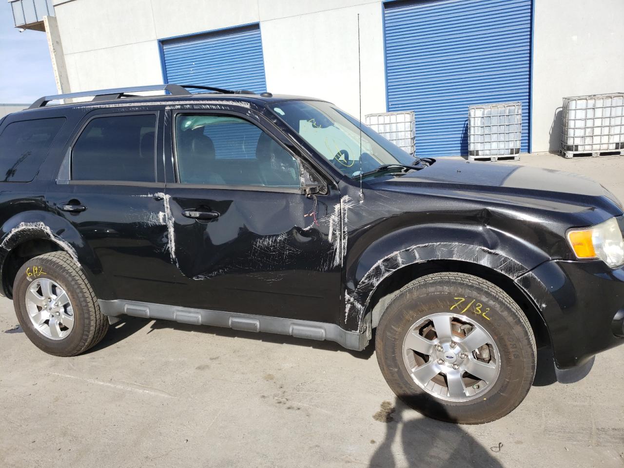 Photo 9 from auction – 2011 FORD ESCAPE LIM with VIN 1FMCU0EGXBKC12124