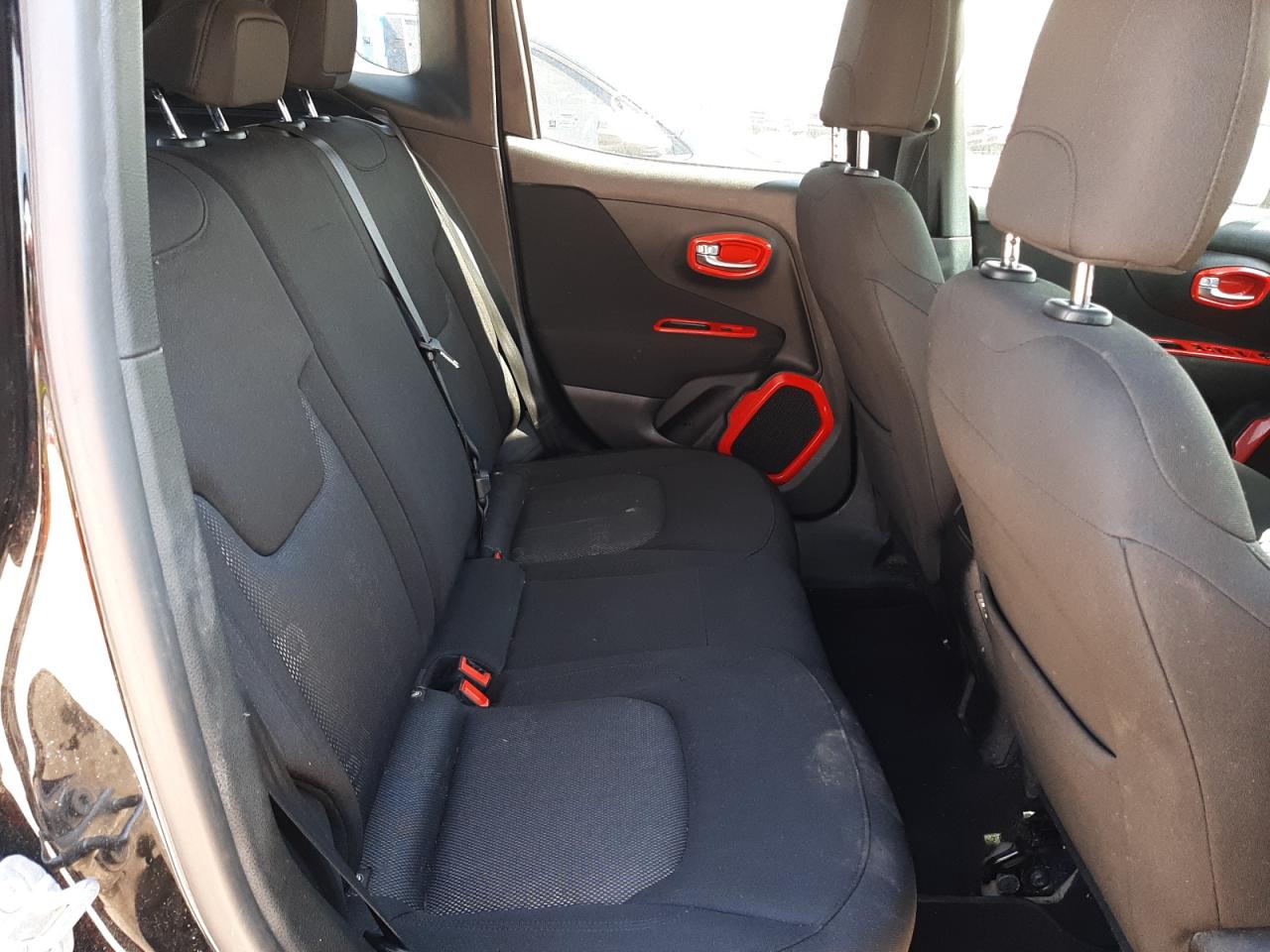 Photo 6 from auction – 2017 JEEP RENEGADE with VIN ZACCJBBB9HPE83952