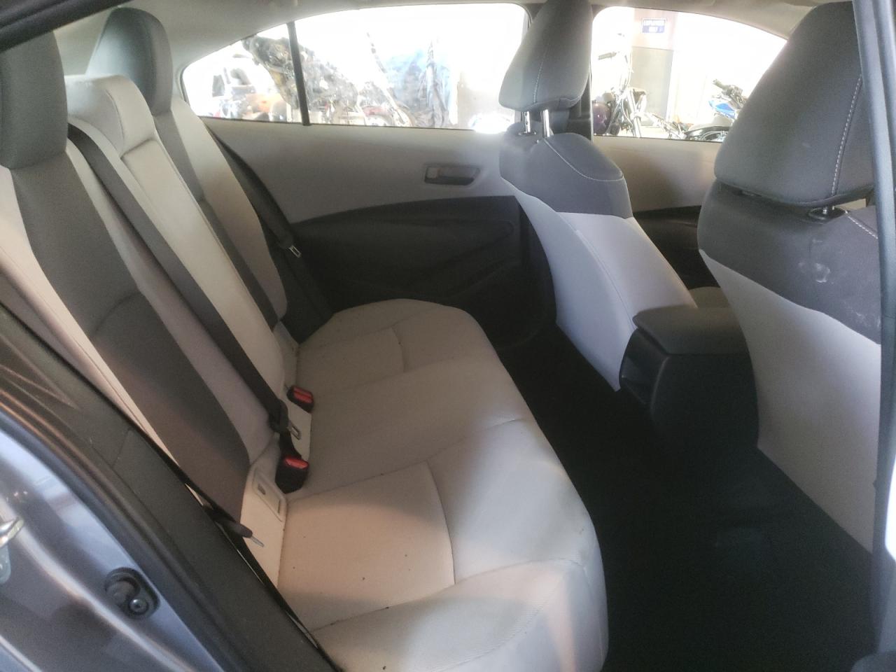 Photo 6 from auction – 2022 TOYOTA COROLLA LE with VIN JTDEPMAE2NJ195779