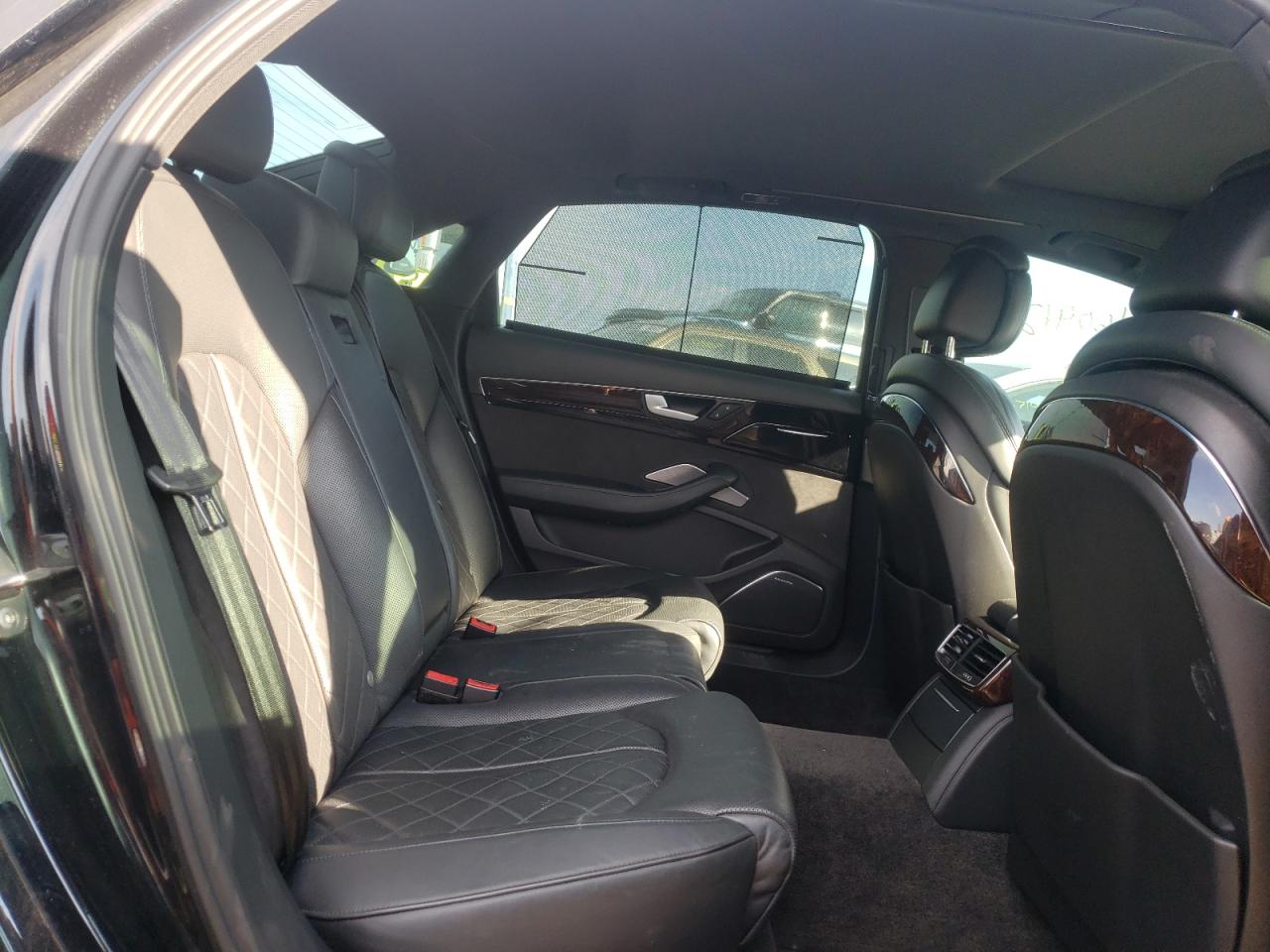 Photo 6 from auction – 2013 AUDI A8 L QUATT with VIN WAURGAFD4DN030255