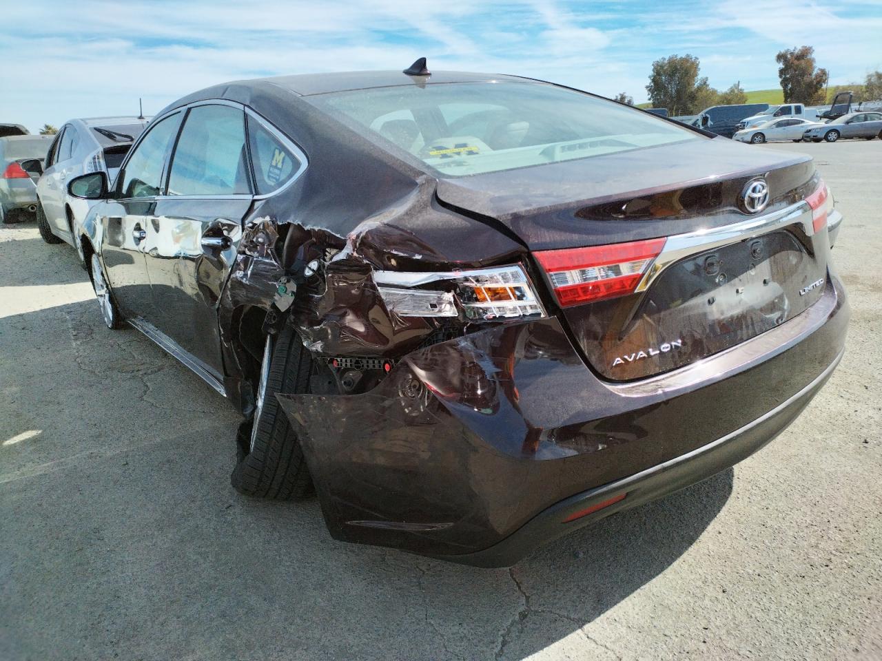 Photo 3 from auction – 2013 TOYOTA AVALON BAS with VIN 4T1BK1EB7DU045448