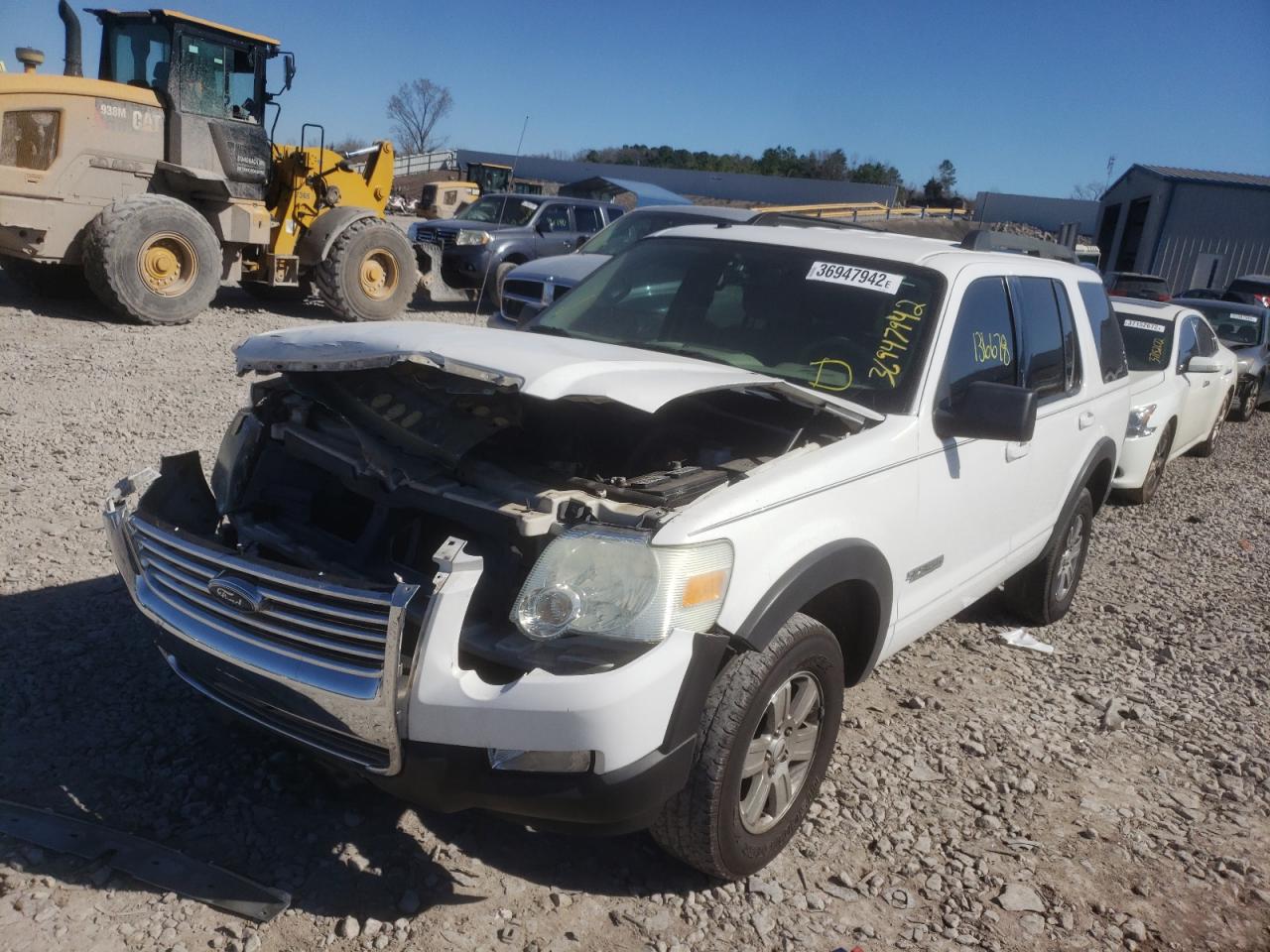 Фото 2 с аукциона – 2007 FORD EXPLORER X с VIN 1FMEU63E67UA58052