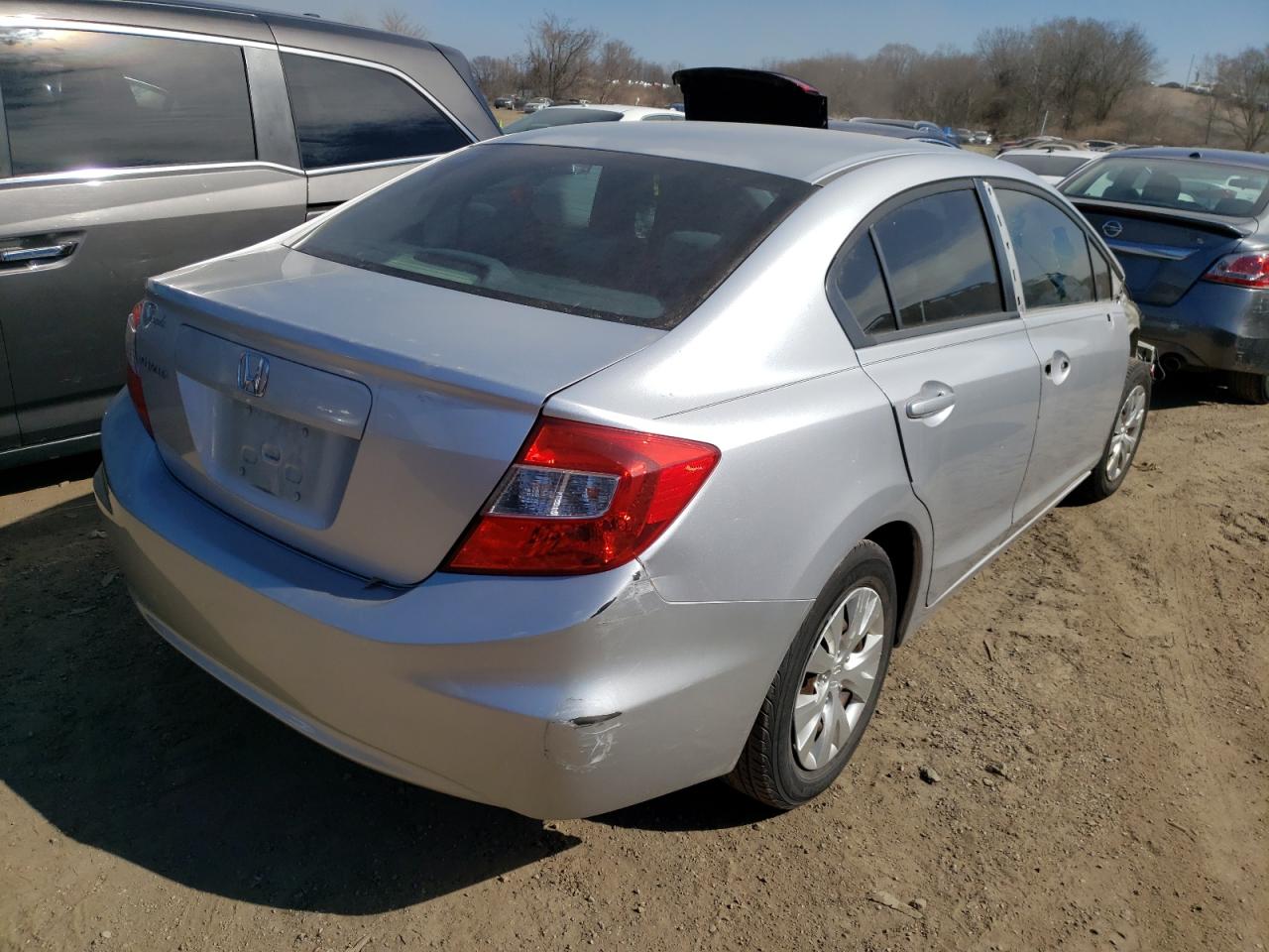 Photo 4 from auction – 2012 HONDA CIVIC LX with VIN 2HGFB2F5XCH312184