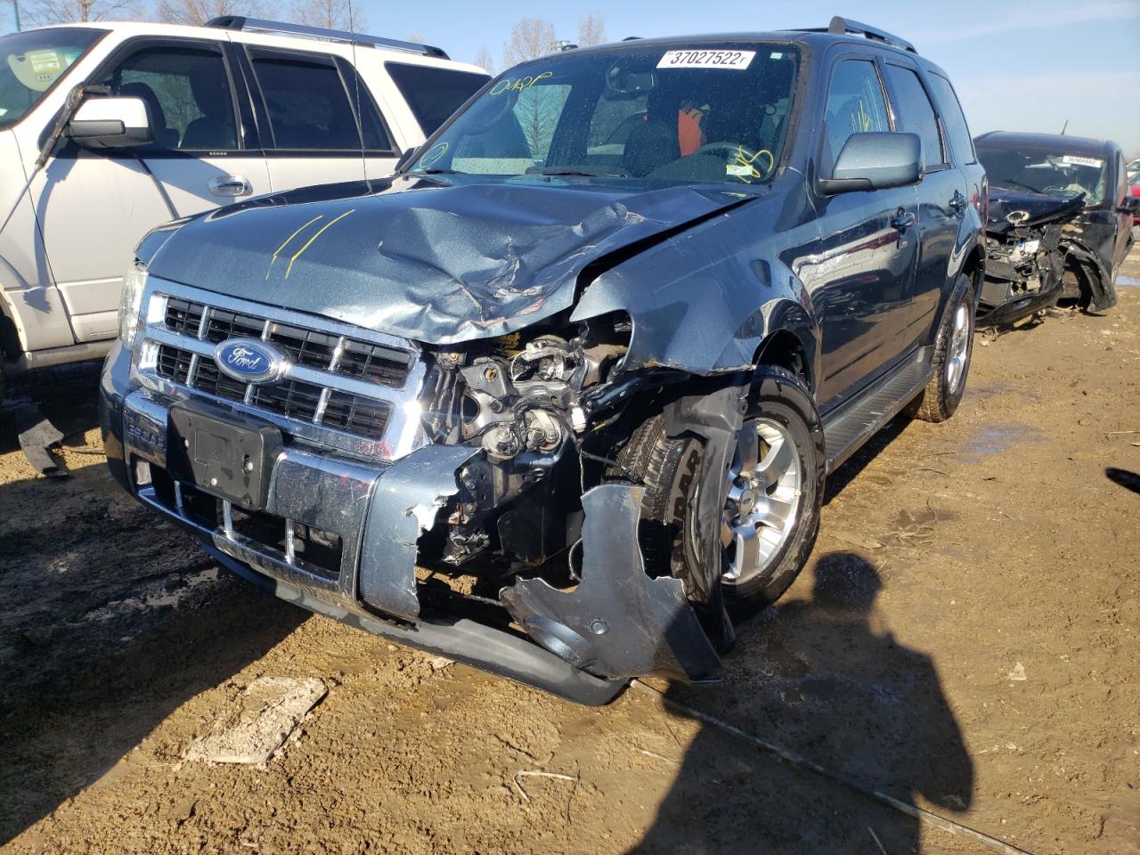 Photo 2 from auction – 2011 FORD ESCAPE LIM with VIN 1FMCU9EG6BKC63107