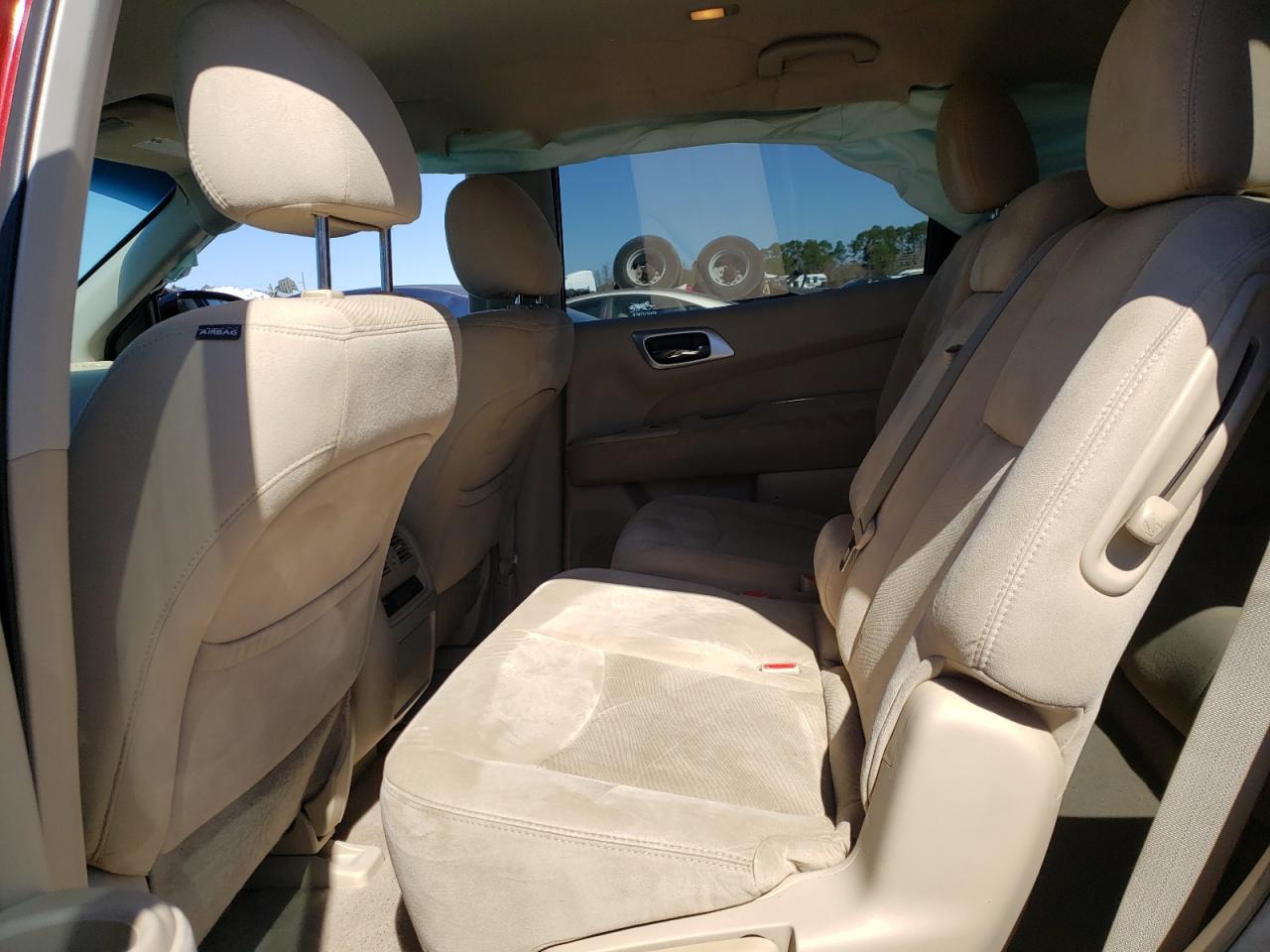 Photo 6 from auction – 2014 NISSAN PATHFINDER with VIN 5N1AR2MN6EC727754