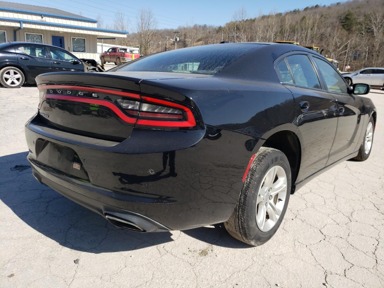 Photo 4 from auction – 2015 DODGE CHARGER with VIN 2C3CDXBG5FH771728