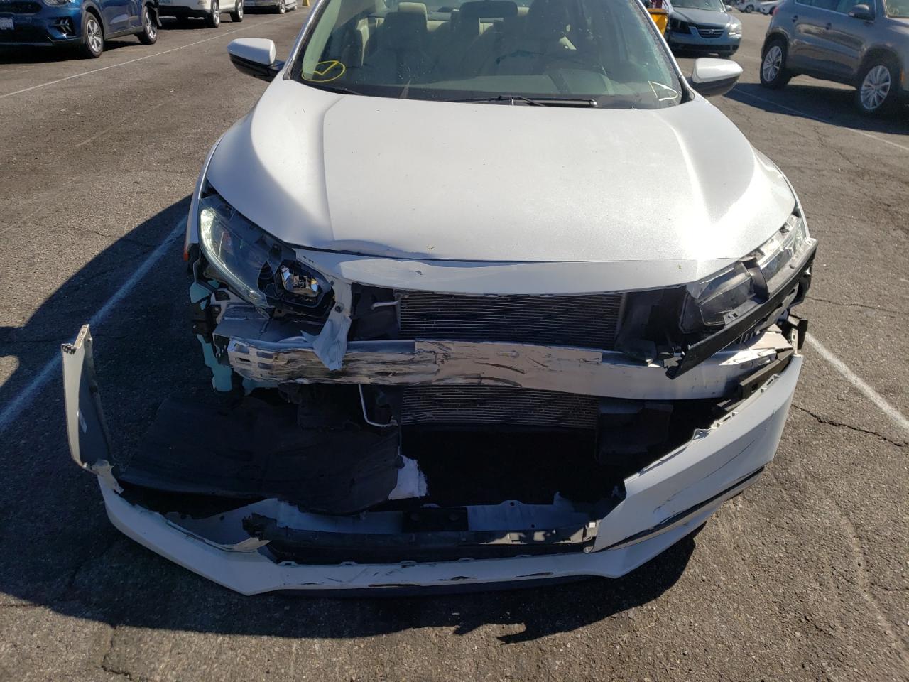 Photo 9 from auction – 2019 HONDA CIVIC LX with VIN 2HGFC2F66KH557598