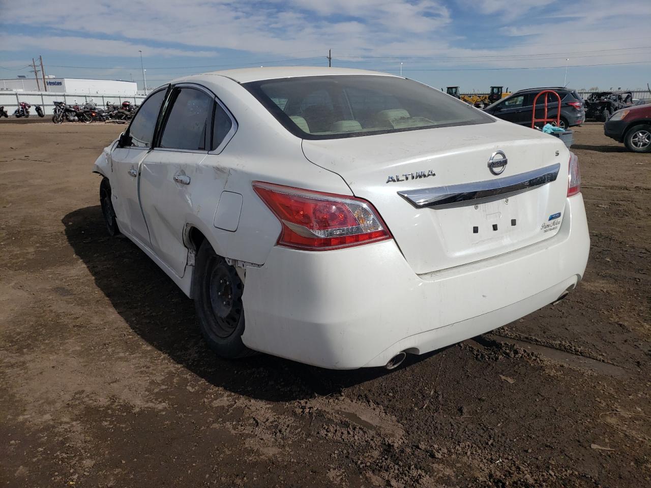 Photo 3 from auction – 2013 NISSAN ALTIMA 2.5 with VIN 1N4AL3AP3DC220414