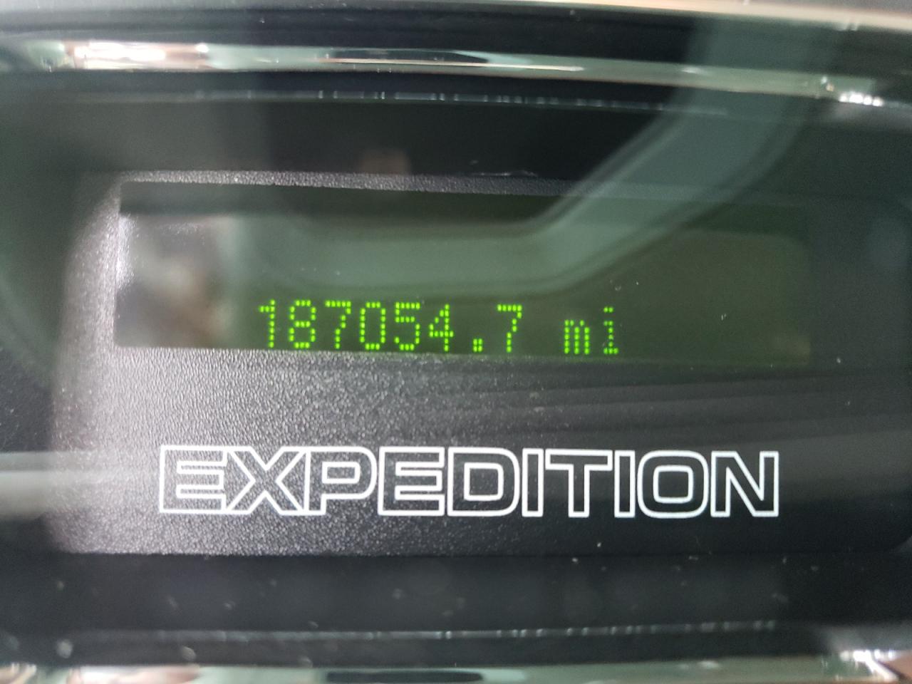 Photo 8 from auction – 2007 FORD EXPEDITION with VIN 1FMFU18597LA74199
