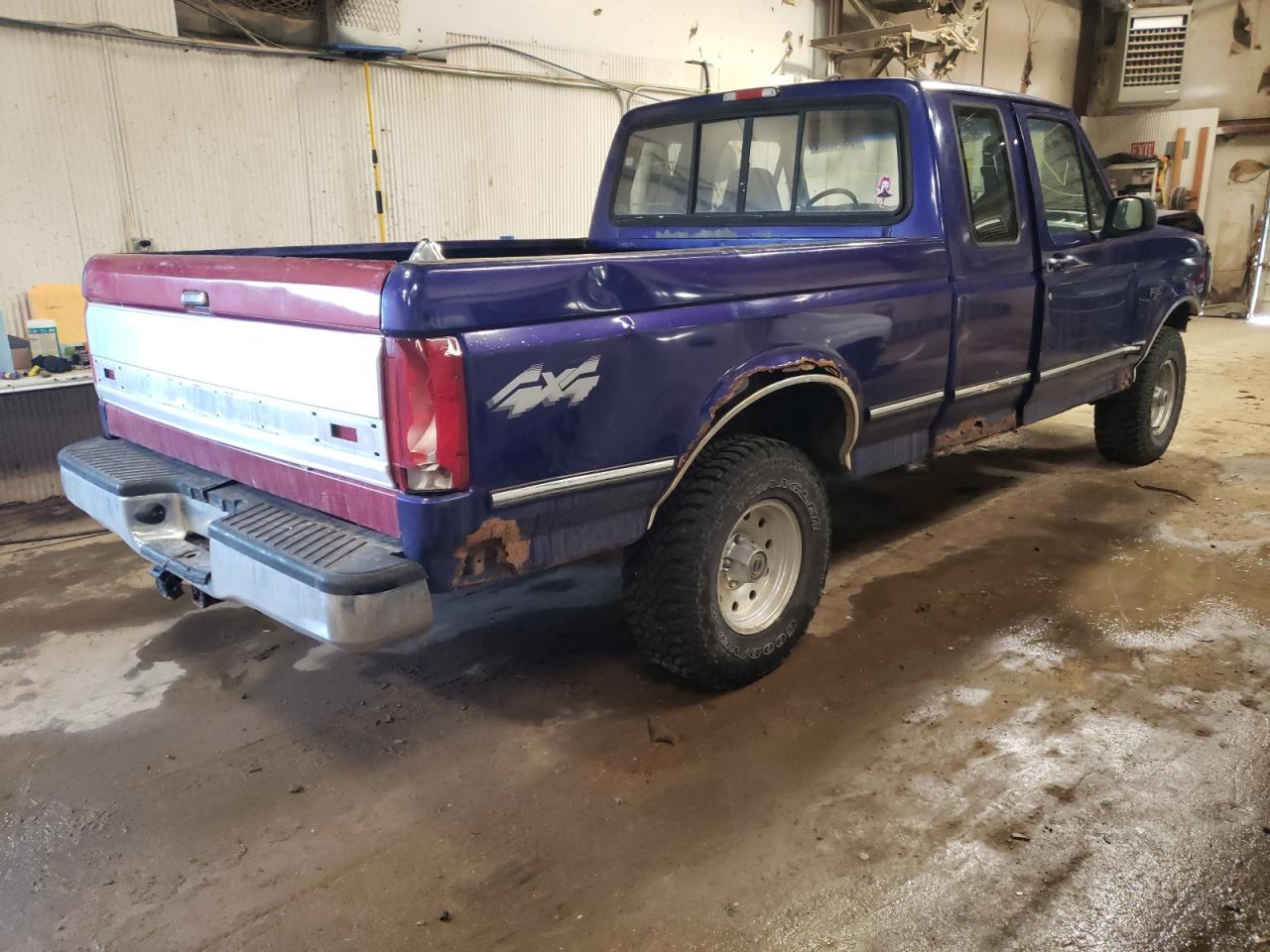 Photo 4 from auction – 1995 FORD F150 with VIN 1FTEX14N0SKA24190