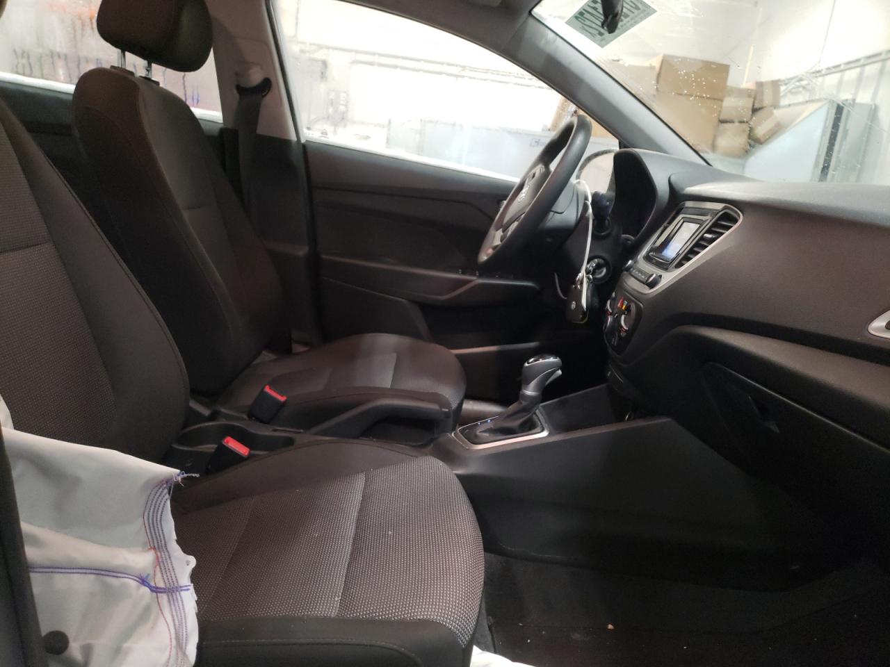 Photo 5 from auction – 2020 HYUNDAI ACCENT SE with VIN 3KPC24A68LE100439