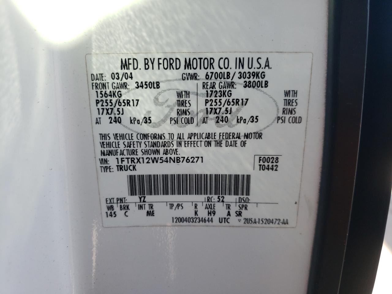 Photo 10 from auction – 2004 FORD F150 with VIN 1FTRX12W54NB76271