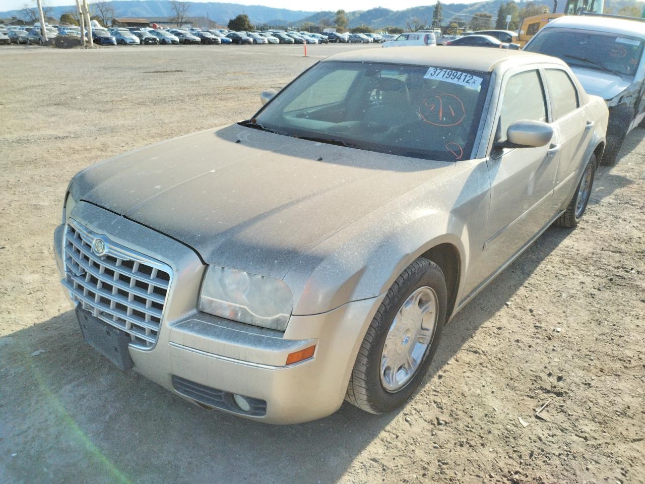 Photo 2 from auction – 2006 CHRYSLER 300 TOURIN with VIN 2C3LA53G96H298007