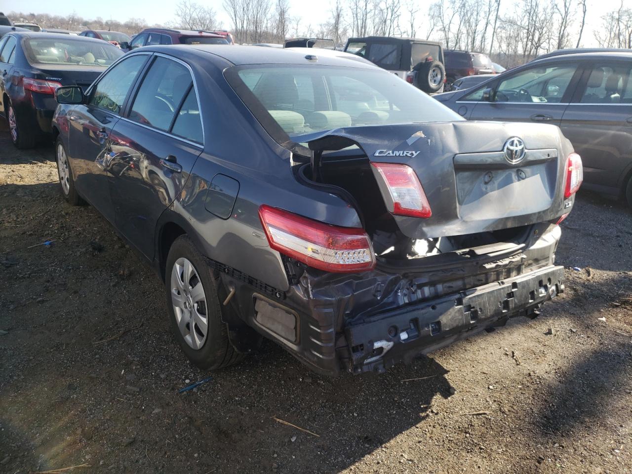 Photo 3 from auction – 2011 TOYOTA CAMRY BASE with VIN 4T1BF3EKXBU153186
